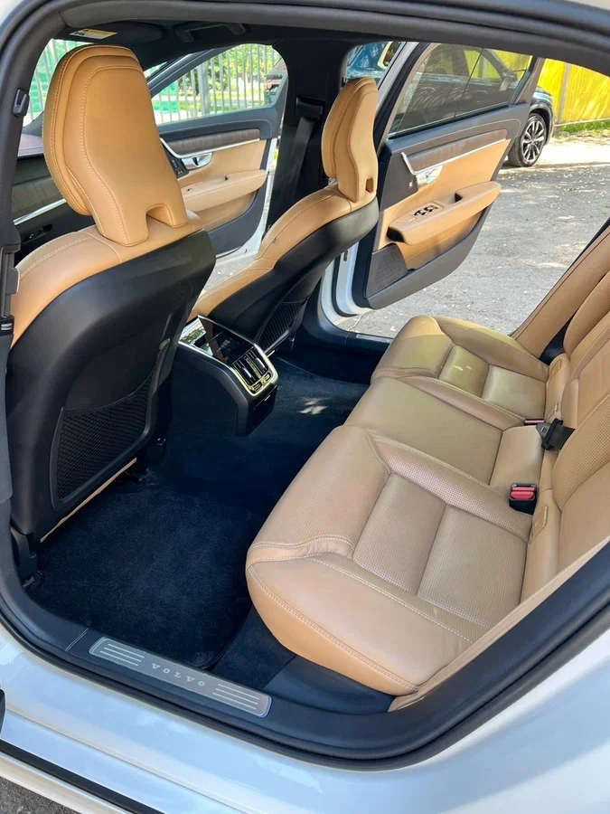 Volvo S90 аренда Volvo S90 аренда